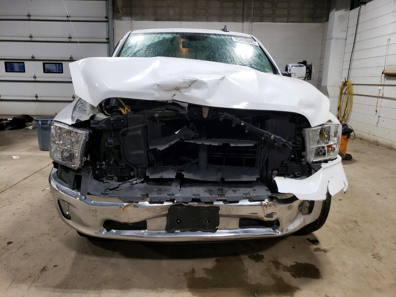 2017 Dodge RAM 1500 SLT