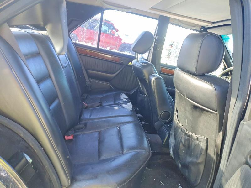 1992 Mercedes-Benz 400 e