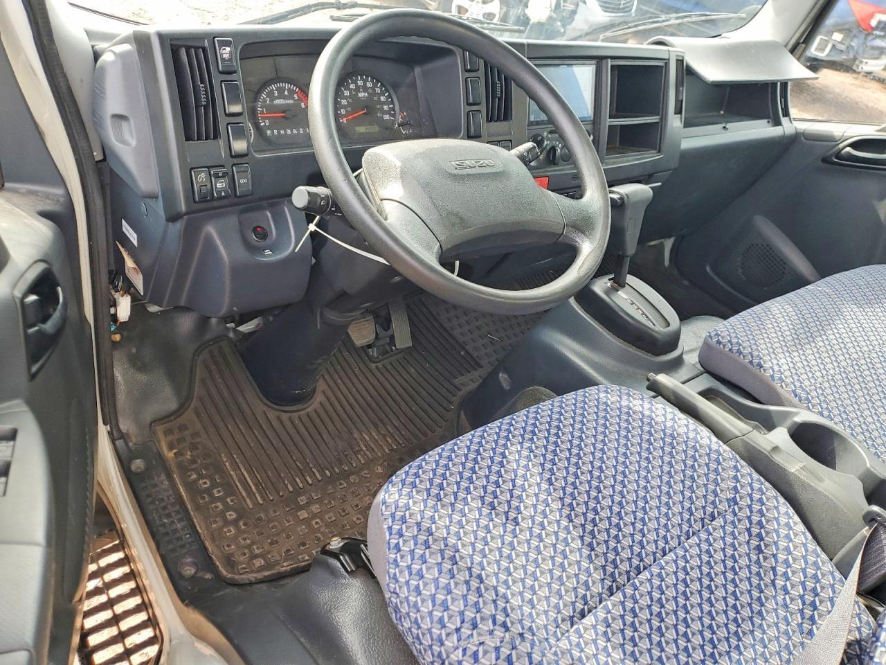 2023 Isuzu NPR BOX Truck