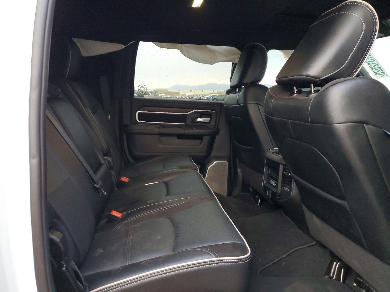 2025 Dodge 3500 Laramie