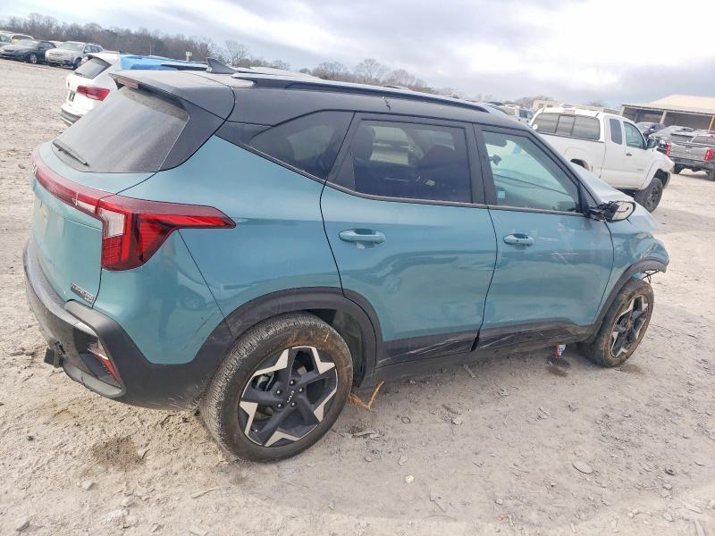 2025 KIA Seltos s