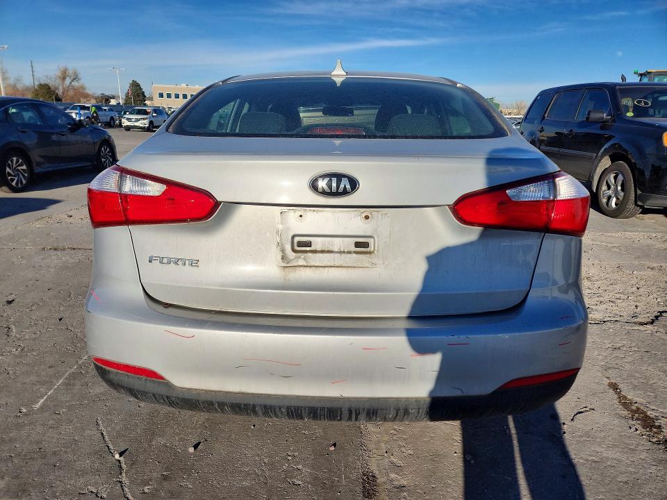 2016 KIA Forte lx