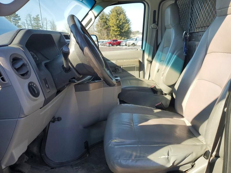2010 Ford E350 Delivery Van