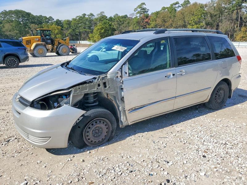 2004 Toyota Sienna ce