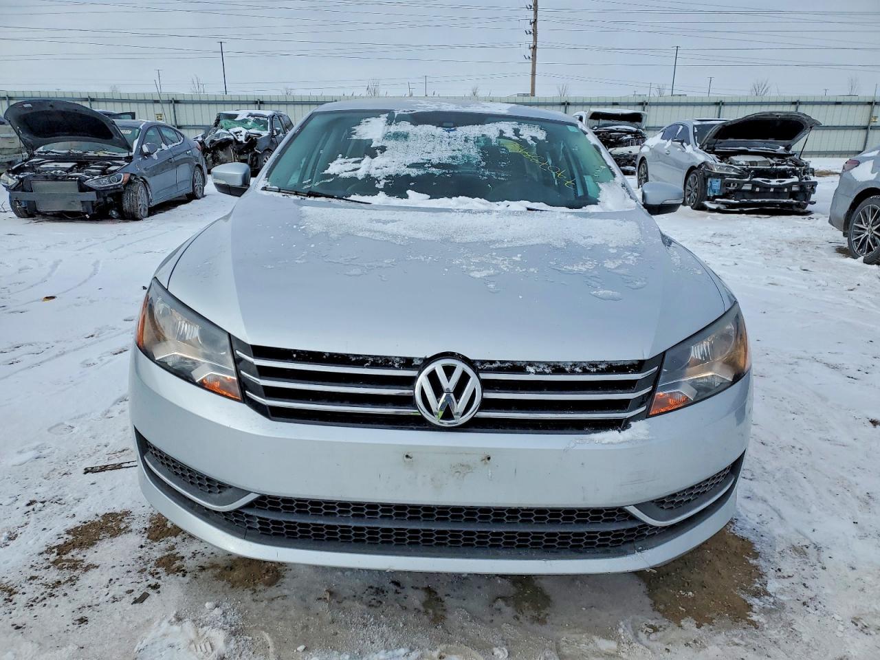 2015 Volkswagen Passat s