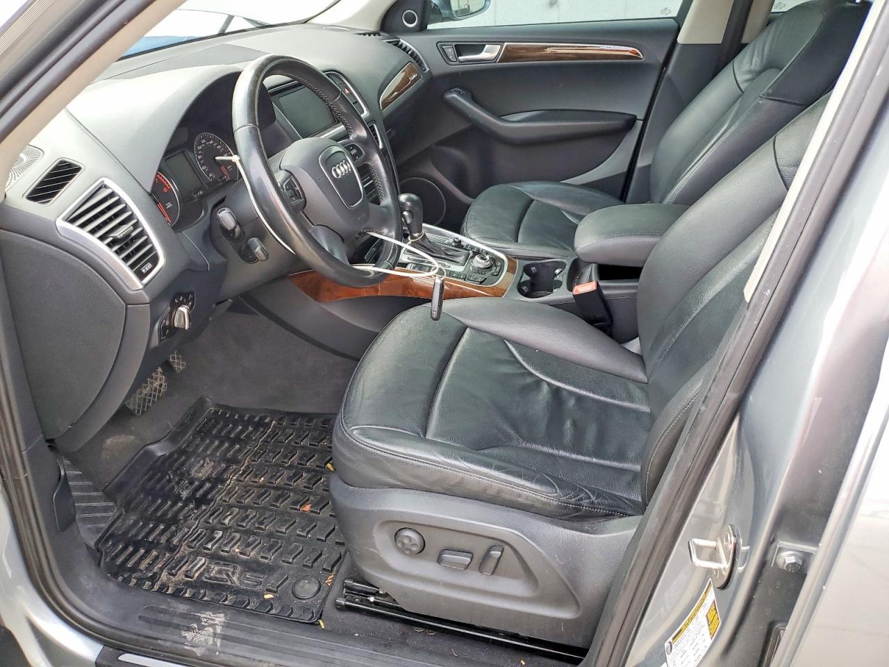 2010 Audi Q5 Premium Plus