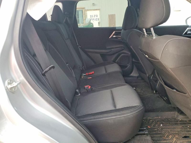 2022 Mitsubishi Outlander es