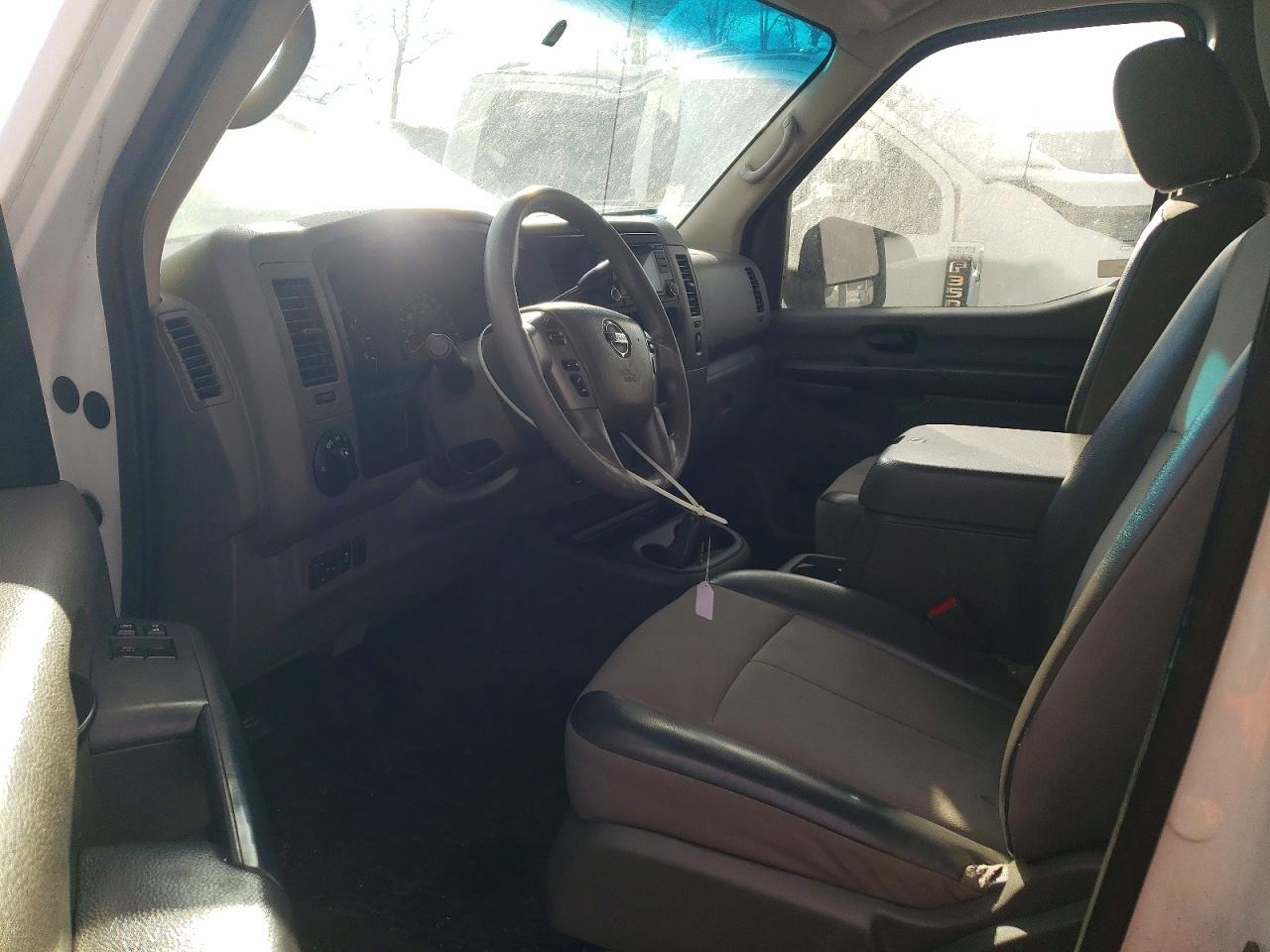 2018 Nissan NV 2500 Delivery Van