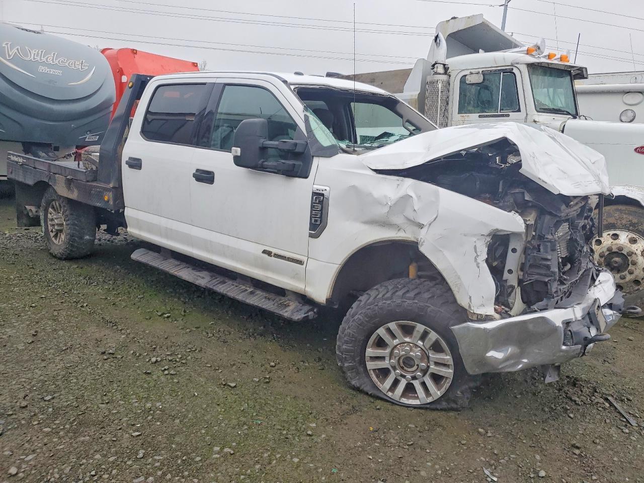 2018 Ford F350 Flatbed Truck