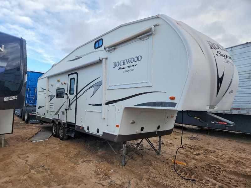2014 Rockwood Ultra Ligh-toy Hauler rv