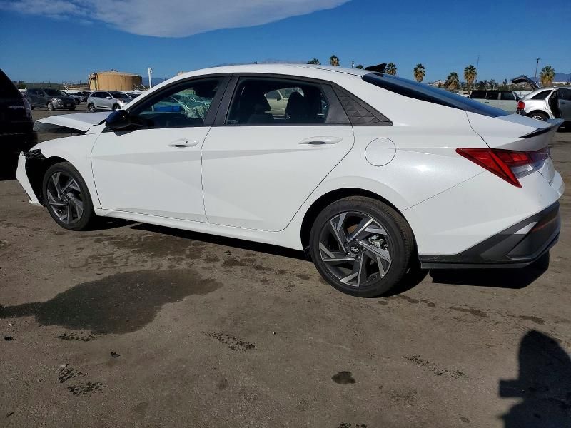 2025 Hyundai Elantra Blue