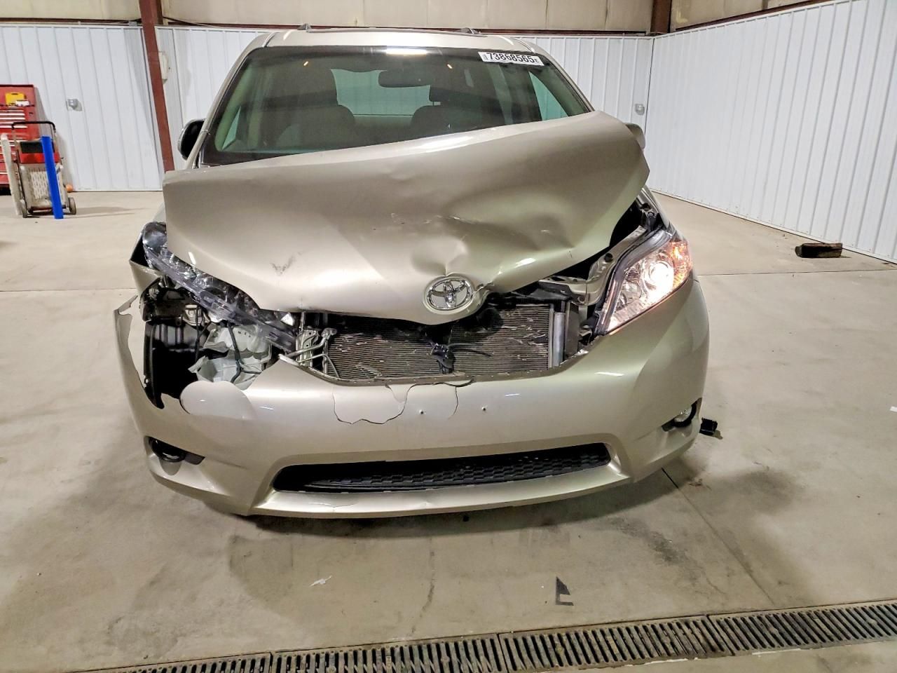 2015 Toyota Sienna xle