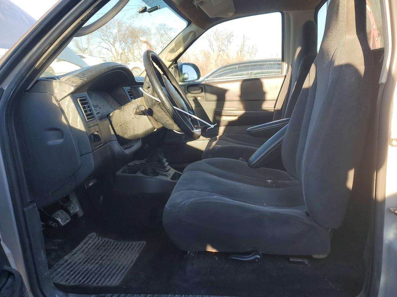 2004 Dodge Dakota sxt