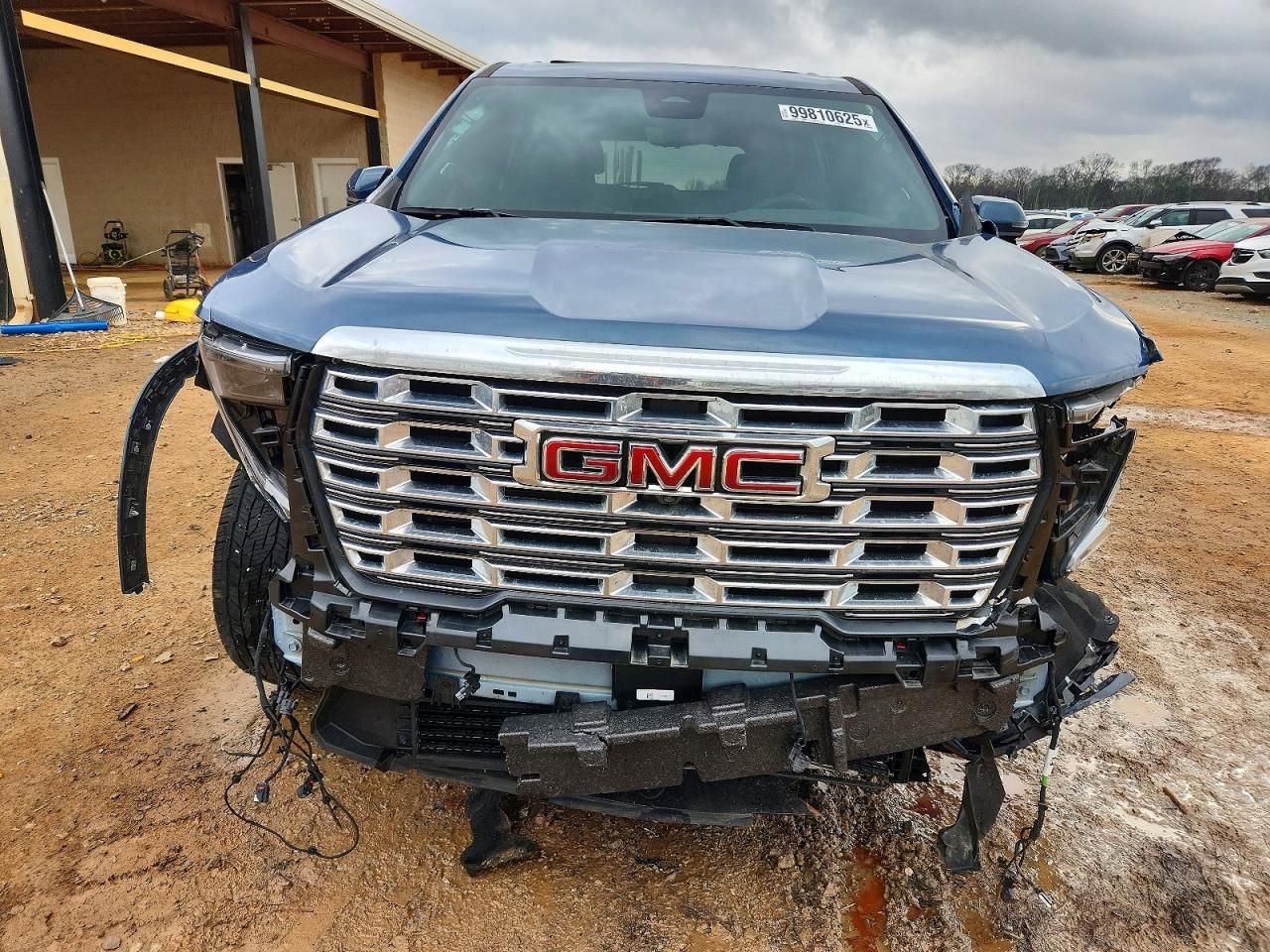 2024 GMC Acadia Denali