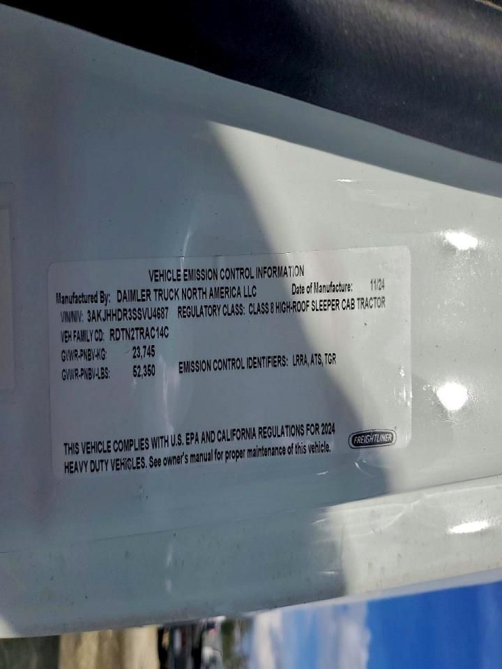 2025 Freigliner 2025 Freightliner Cascadia 126 Semi Truck