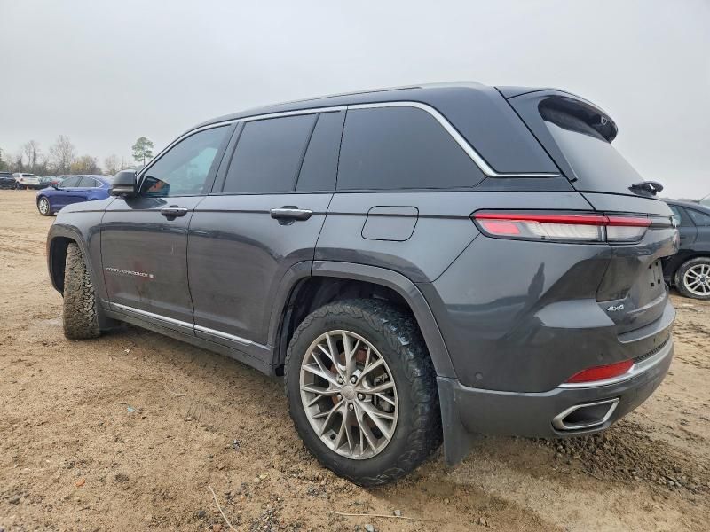 2022 Jeep Grand Cherokee Summit