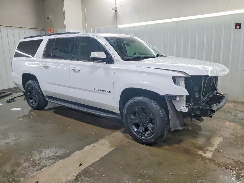 2017 Chevrolet Suburban C1500 lt