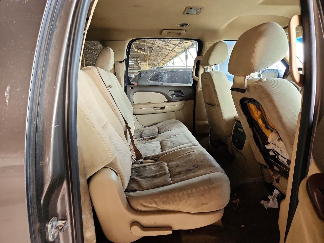 2013 Chevrolet Suburban C1500 ls