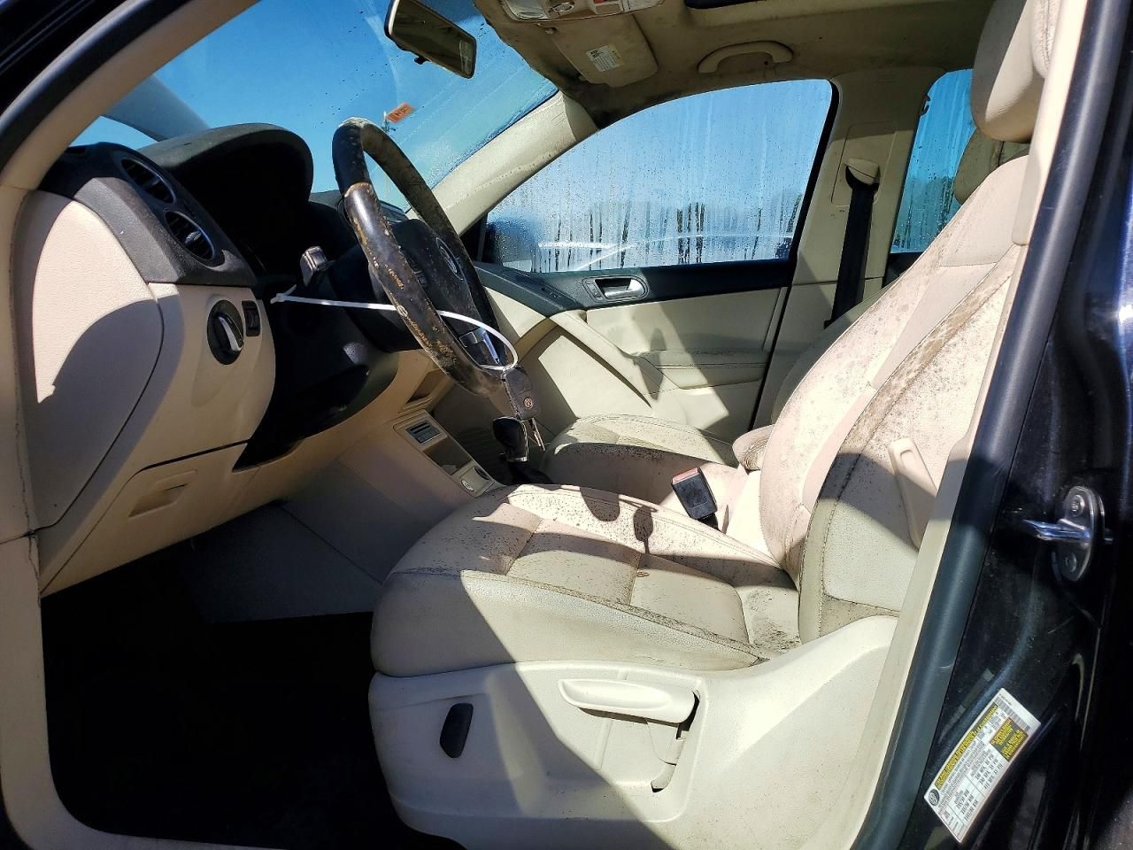 2014 Volkswagen Tiguan s