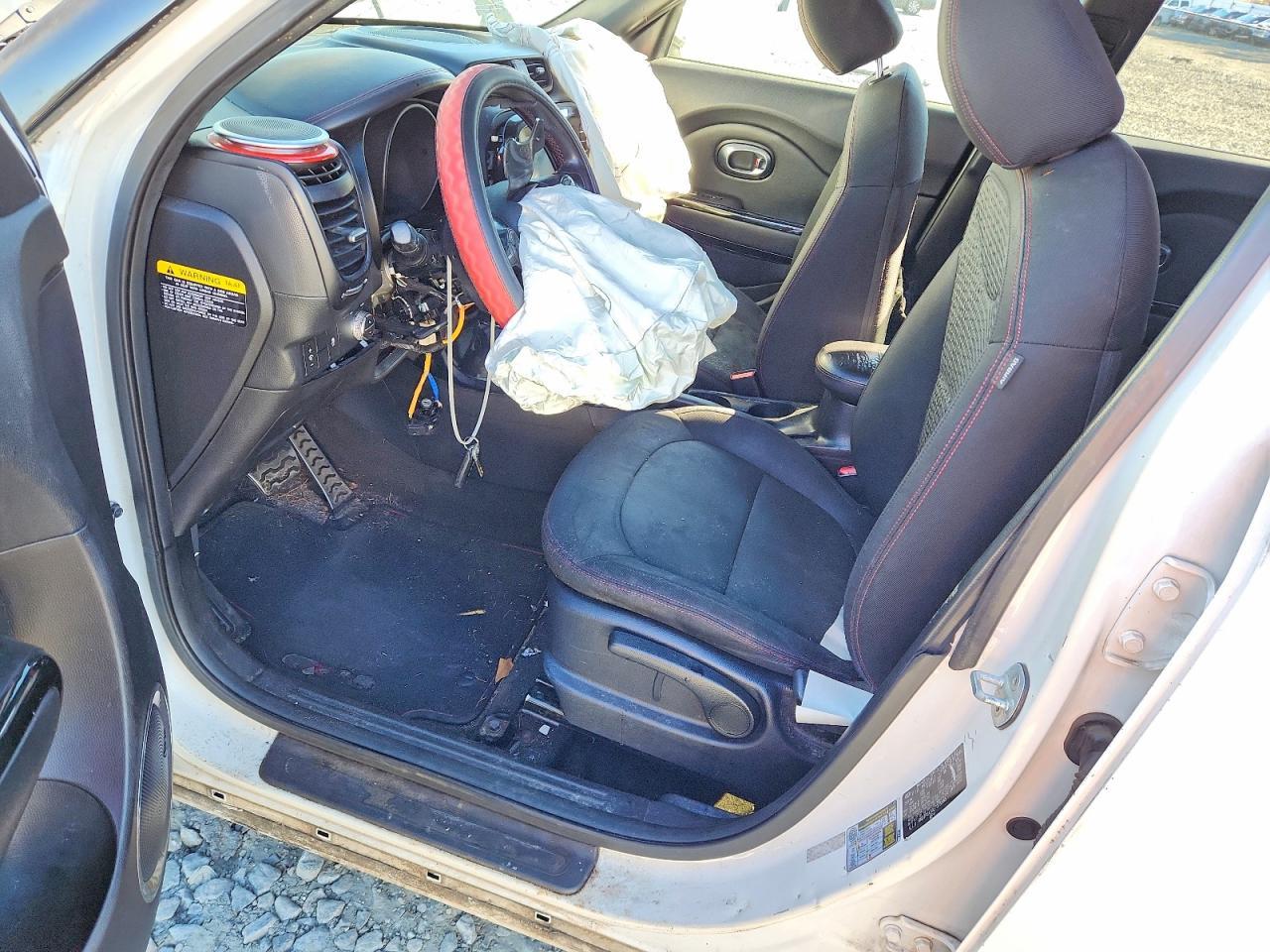 2014 KIA Soul +
