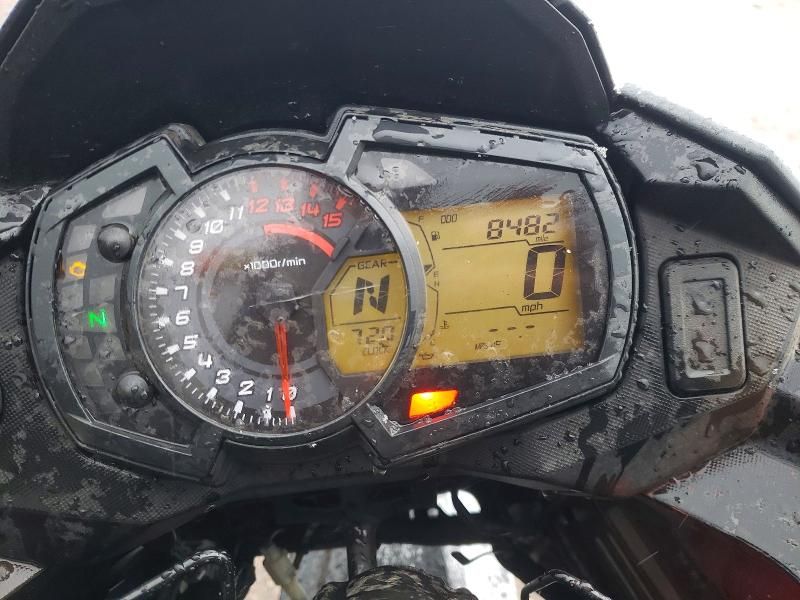 2020 Kawasaki Kle300 b