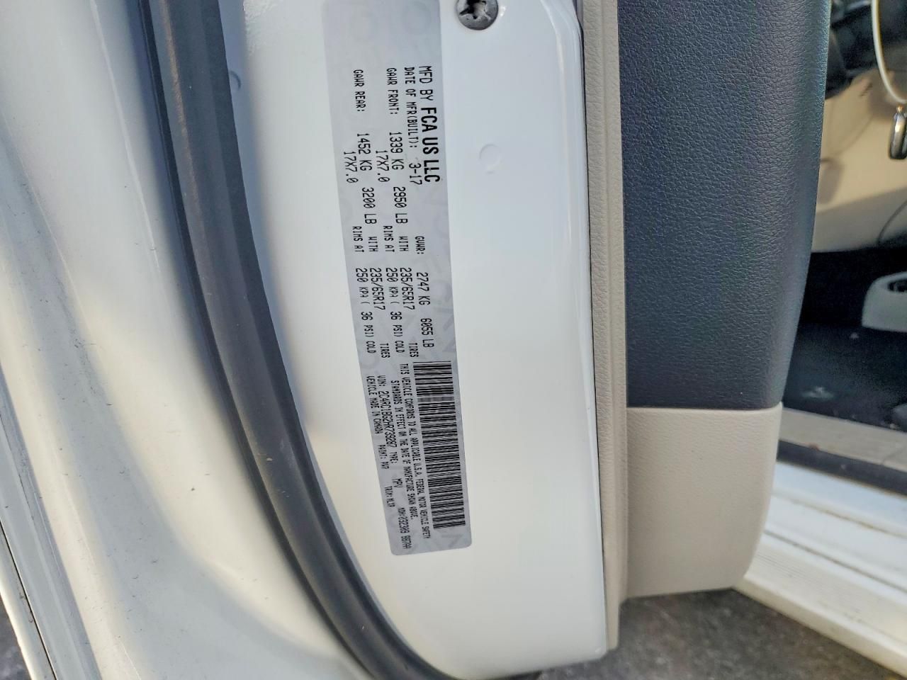 2017 Chrysler Pacifica Touring l