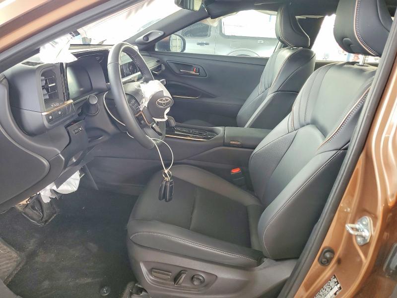 2025 Toyota Crown xle