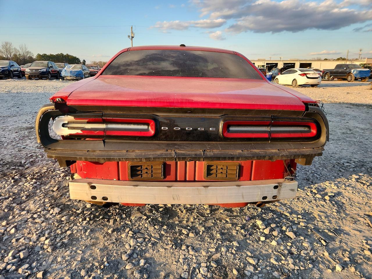 2016 Dodge Challenger sxt