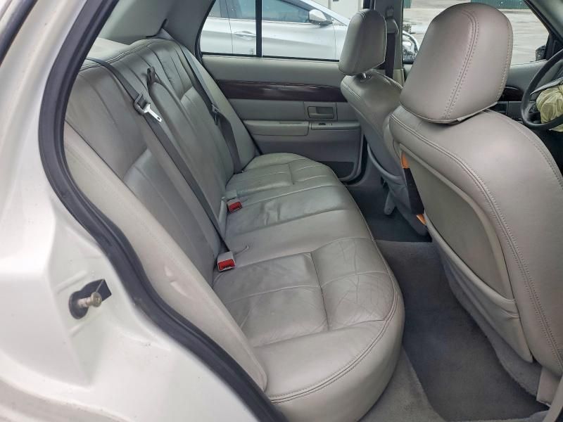 2004 Mercury Grand Marquis gs