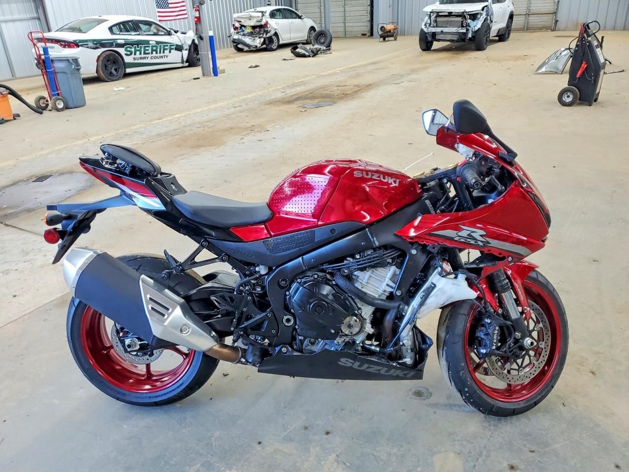 2025 Suzuki GSX-R1000 R