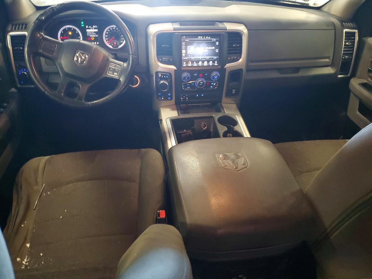 2014 Dodge Ram 1500 slt