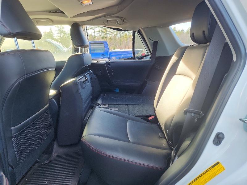 2024 Toyota 4runner SR5 Premium