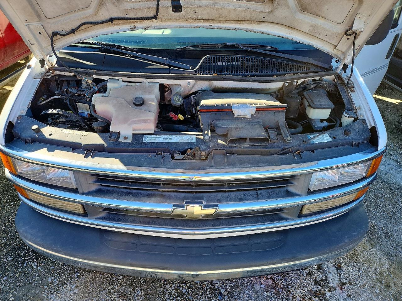 2000 Chevrolet Express G1500