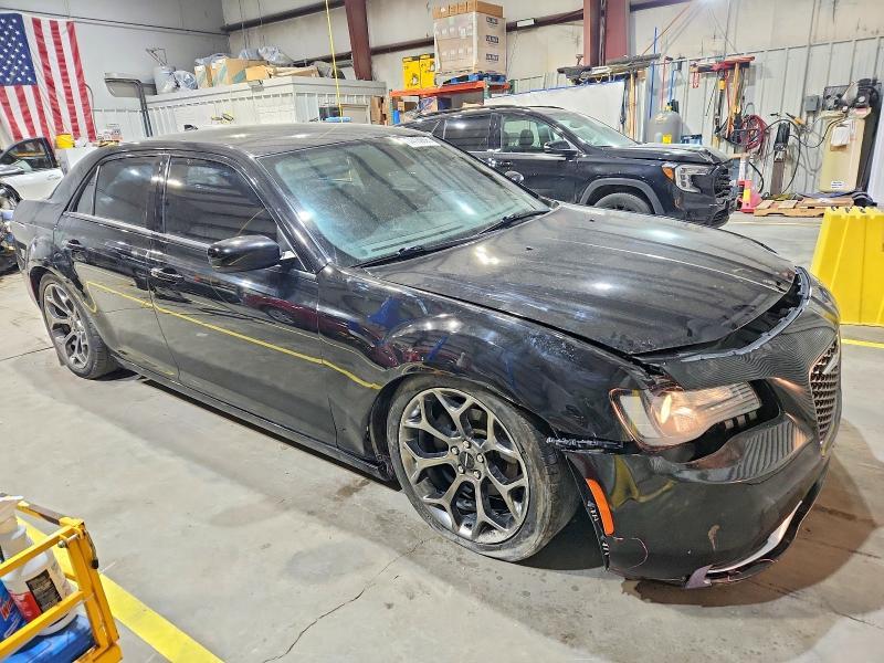 2018 Chrysler 300 s