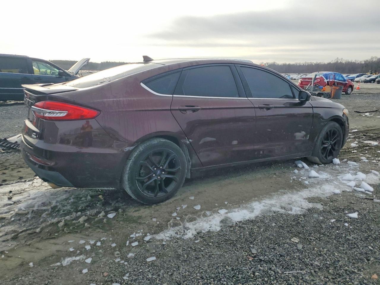 2019 Ford Fusion se