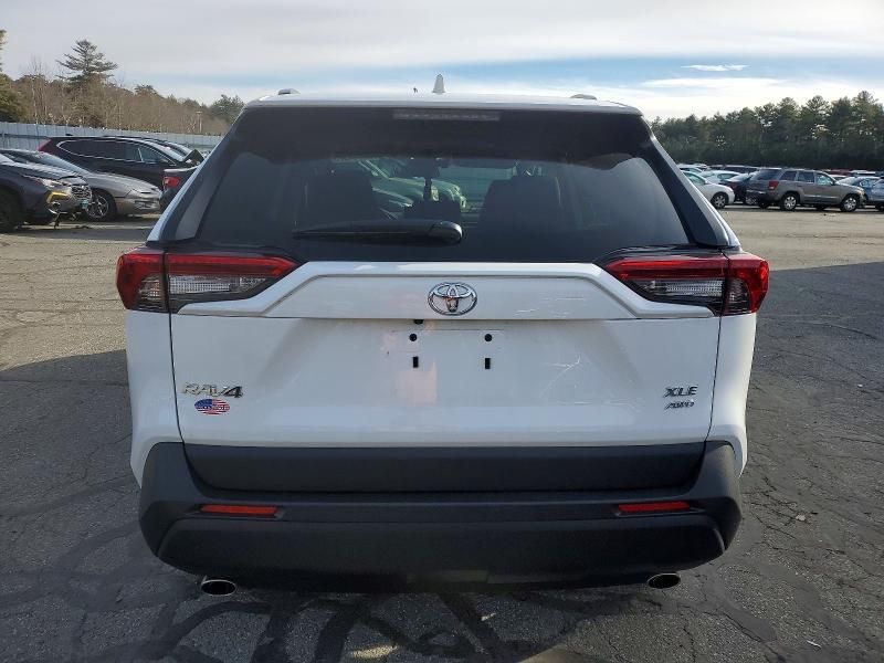 2025 Toyota Rav4 xle