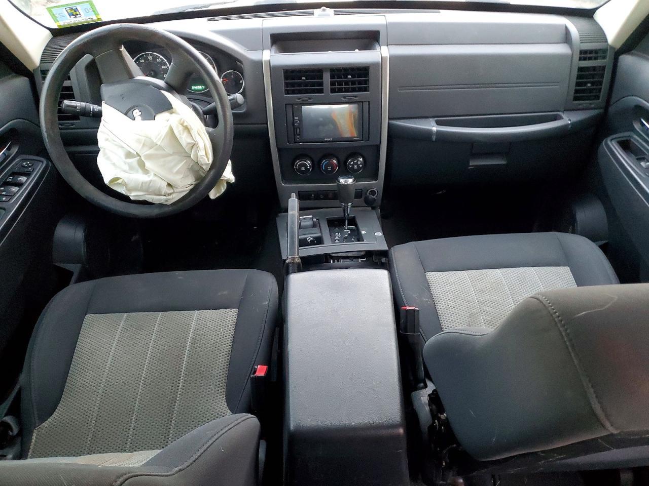 2010 Jeep Liberty Sport