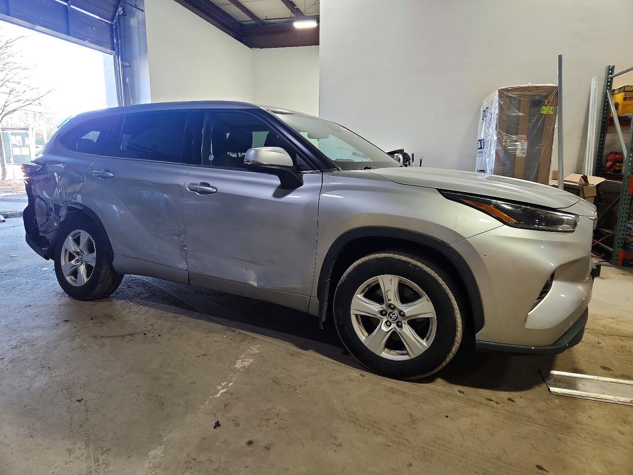 2021 Toyota Highlander l