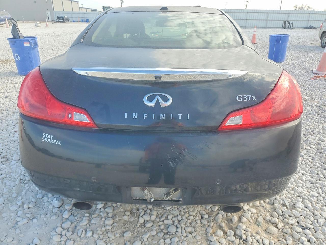 2013 Infiniti G37