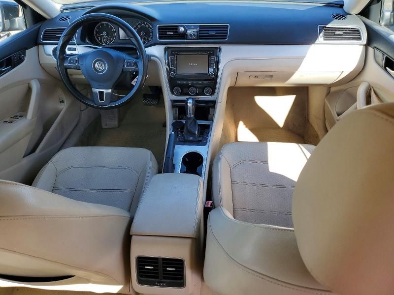 2013 Volkswagen Passat se
