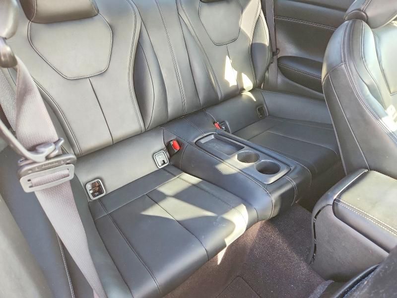 2018 Infiniti Q60 Luxe 300