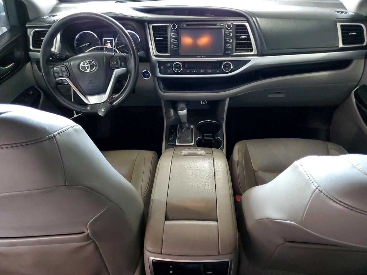 2014 Toyota Highlander xle