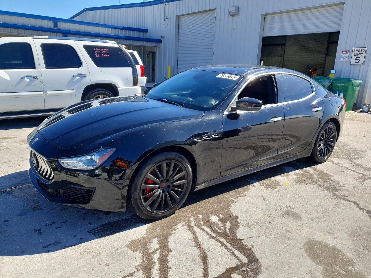 2018 Maserati Ghibli
