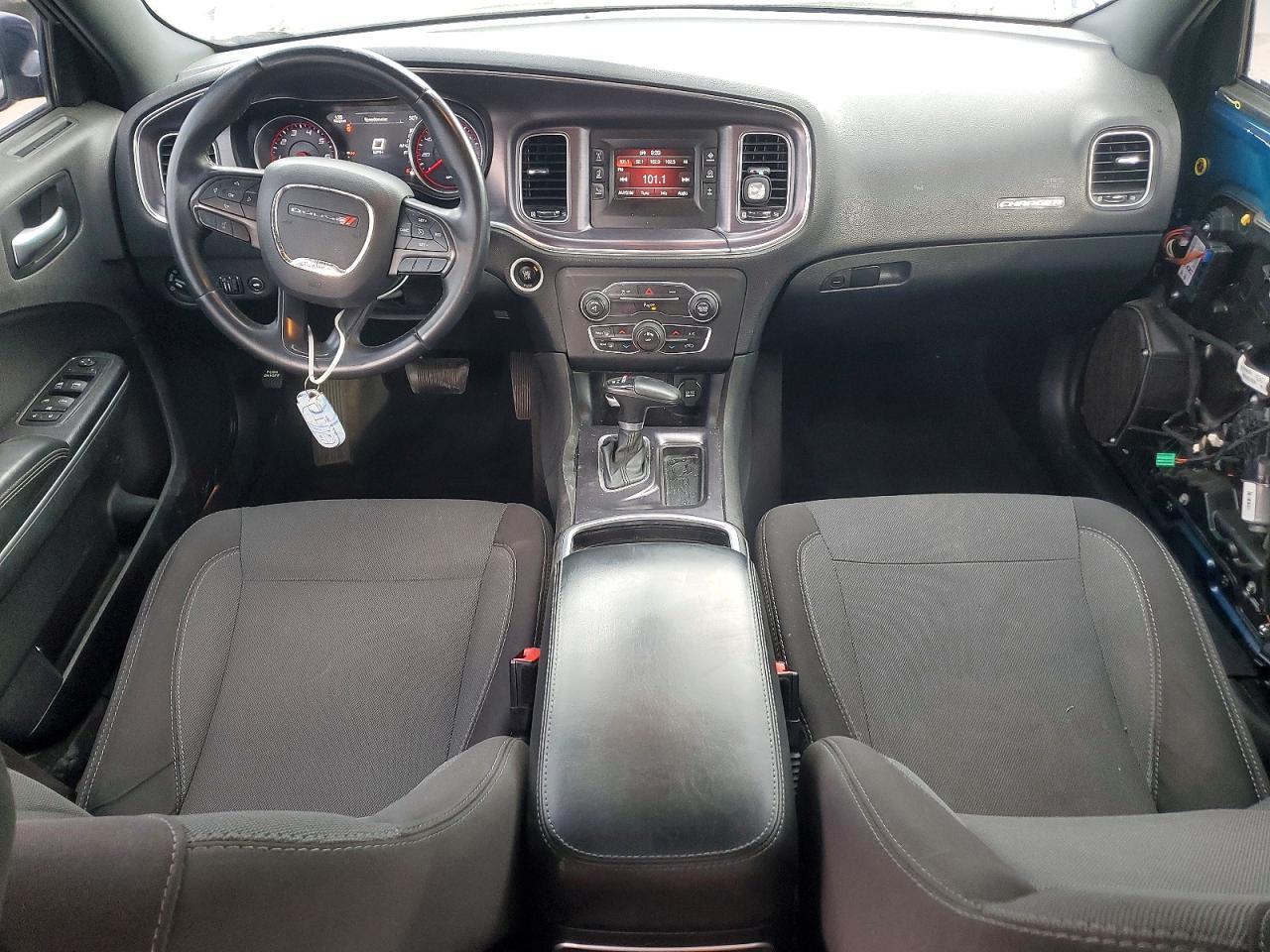 2015 Dodge Charger se