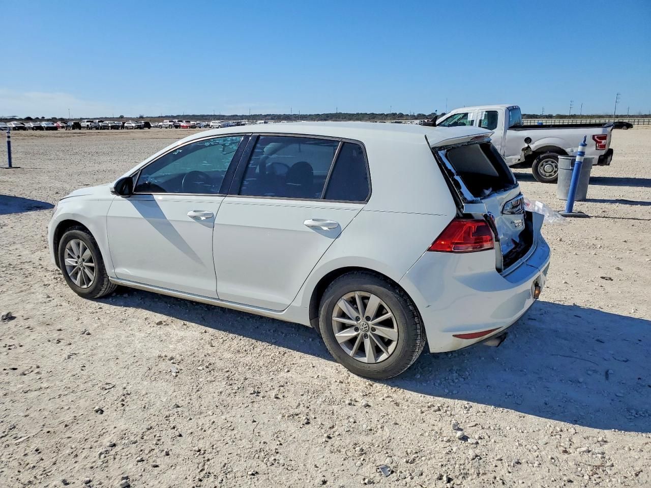 2017 Volkswagen Golf s