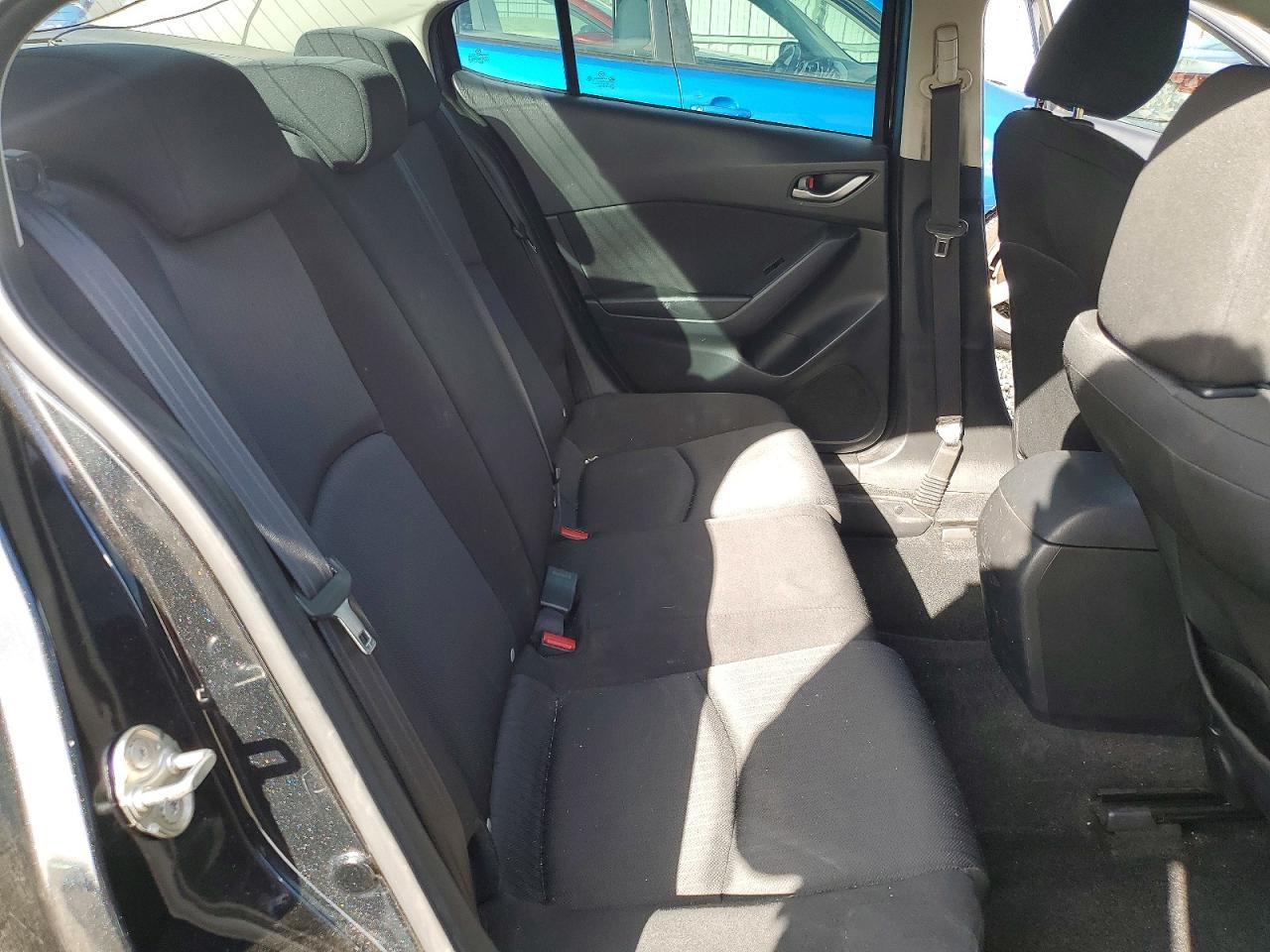 2016 Mazda 3 Sport