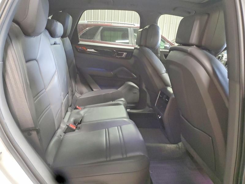 2021 Porsche Cayenne