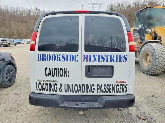 2003 GMC Savana G3500