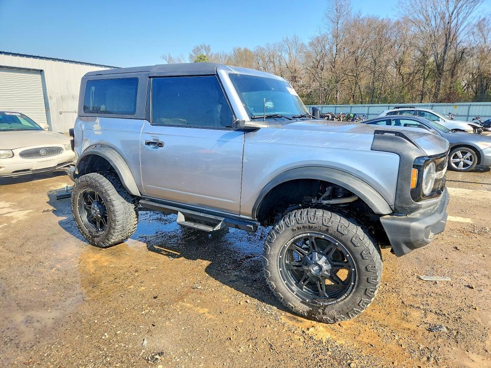 2022 Ford Bronco Base