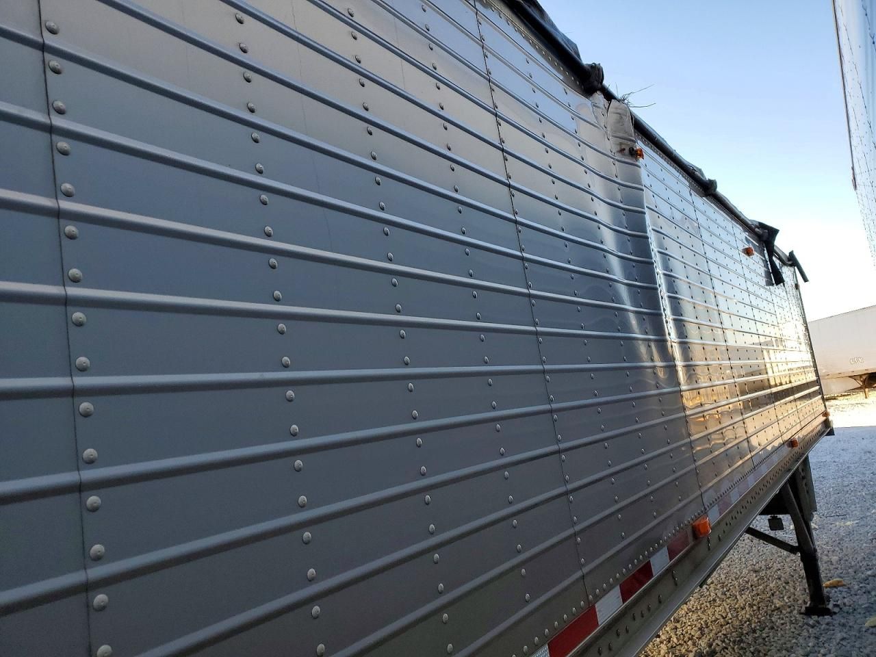 2017 Wilson Grain Trailer